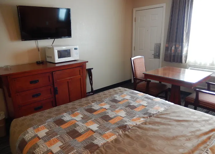 Motel 6-Rossford, Oh